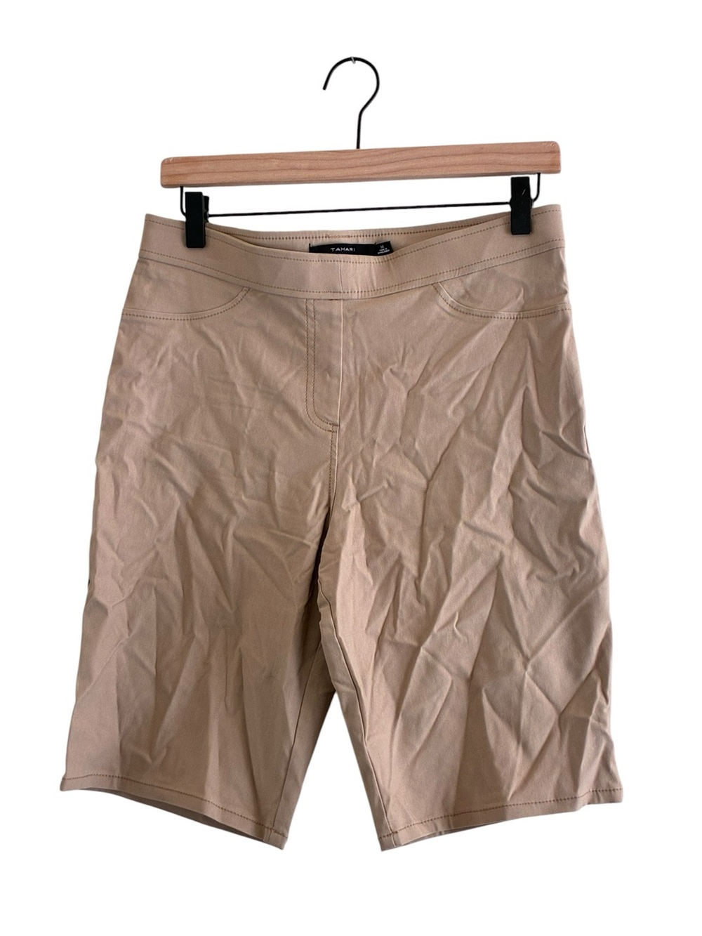 Tahari | Stretch khaki long breathable shorts size medium
